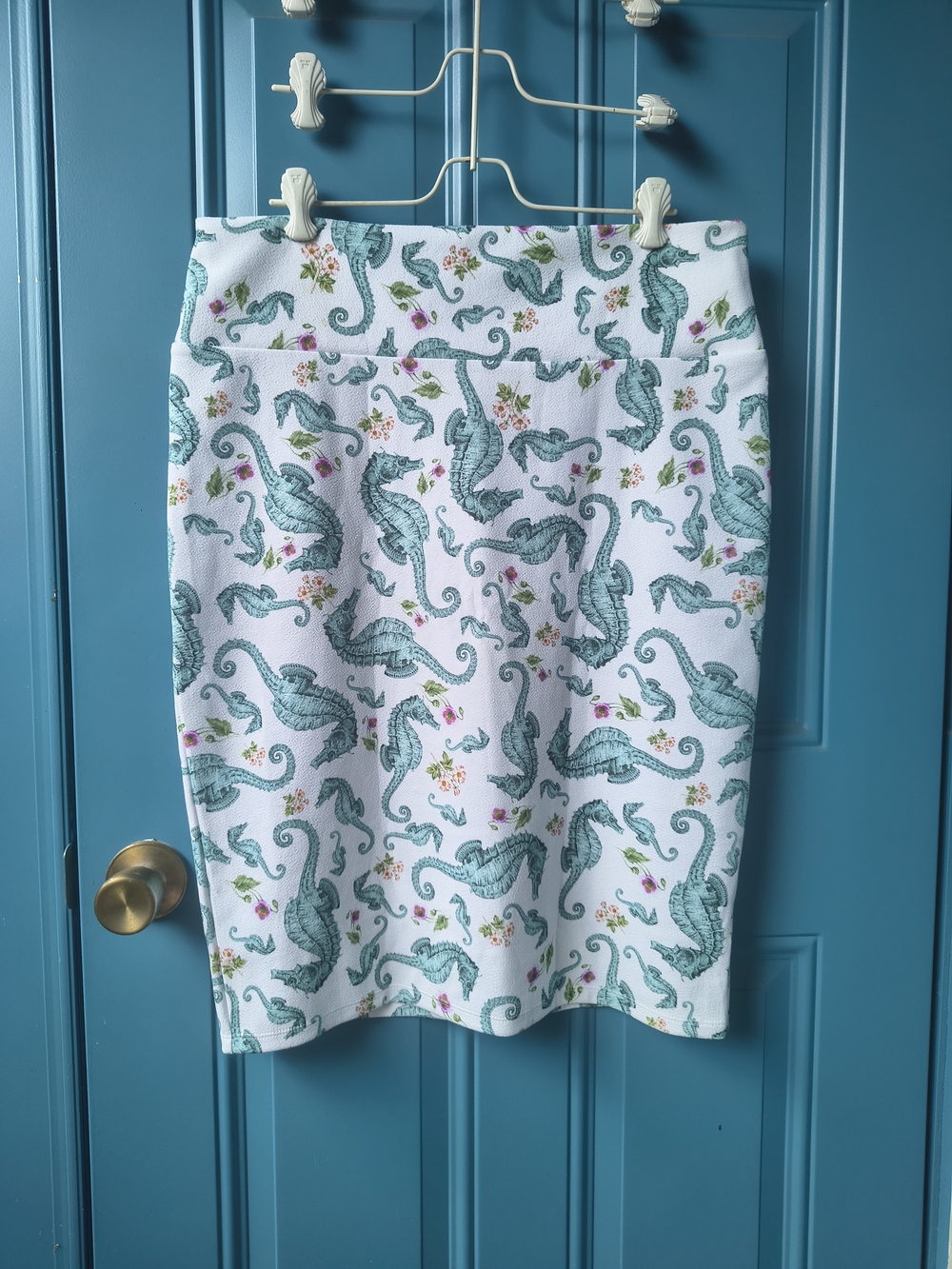 LuLaRoe White Pencil Skirt with Teal Seahorse Print - Picture 2 of 6
